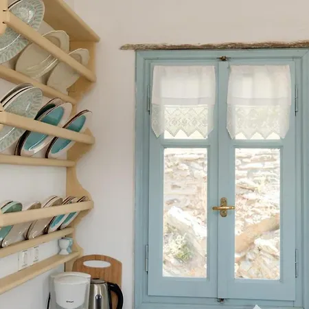 αστραία - με θέα στο αιγαίο * Agios Ioannis (Tinos)