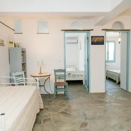 Holiday home αστραία - με θέα στο αιγαίο *