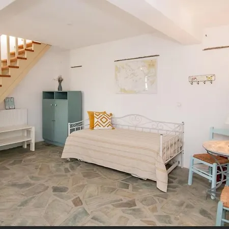 αστραία - με θέα στο αιγαίο Holiday home *